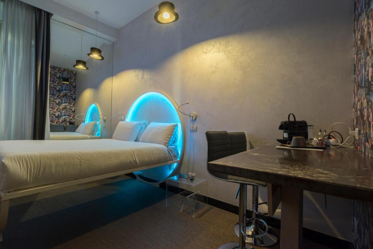 Irooms Jacuzzi Gæstehus