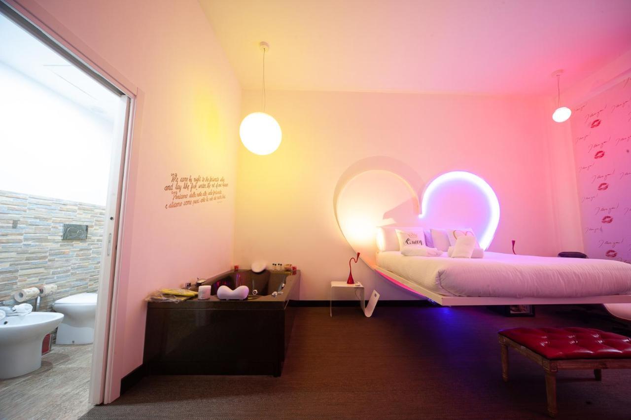 Irooms Jacuzzi 2* Rom