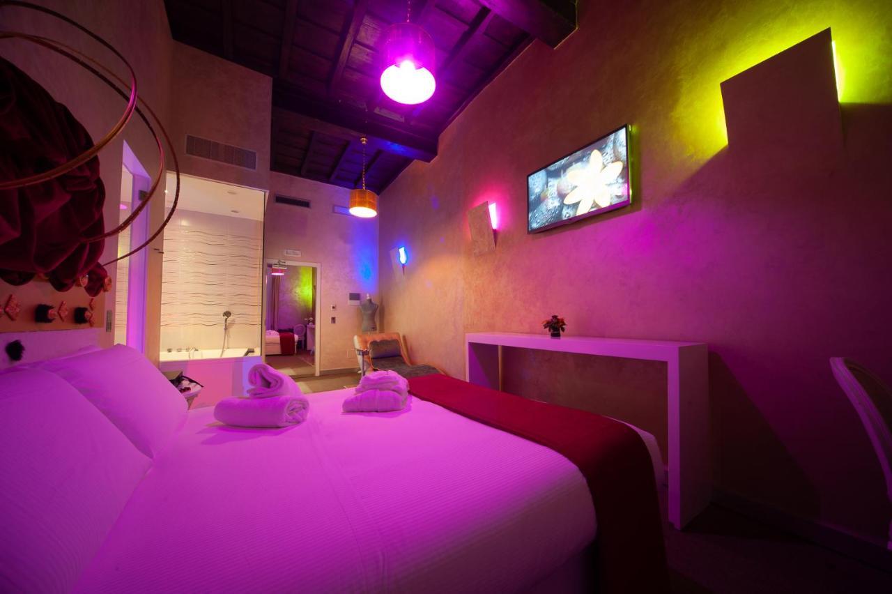 Irooms Jacuzzi Gæstehus 2*